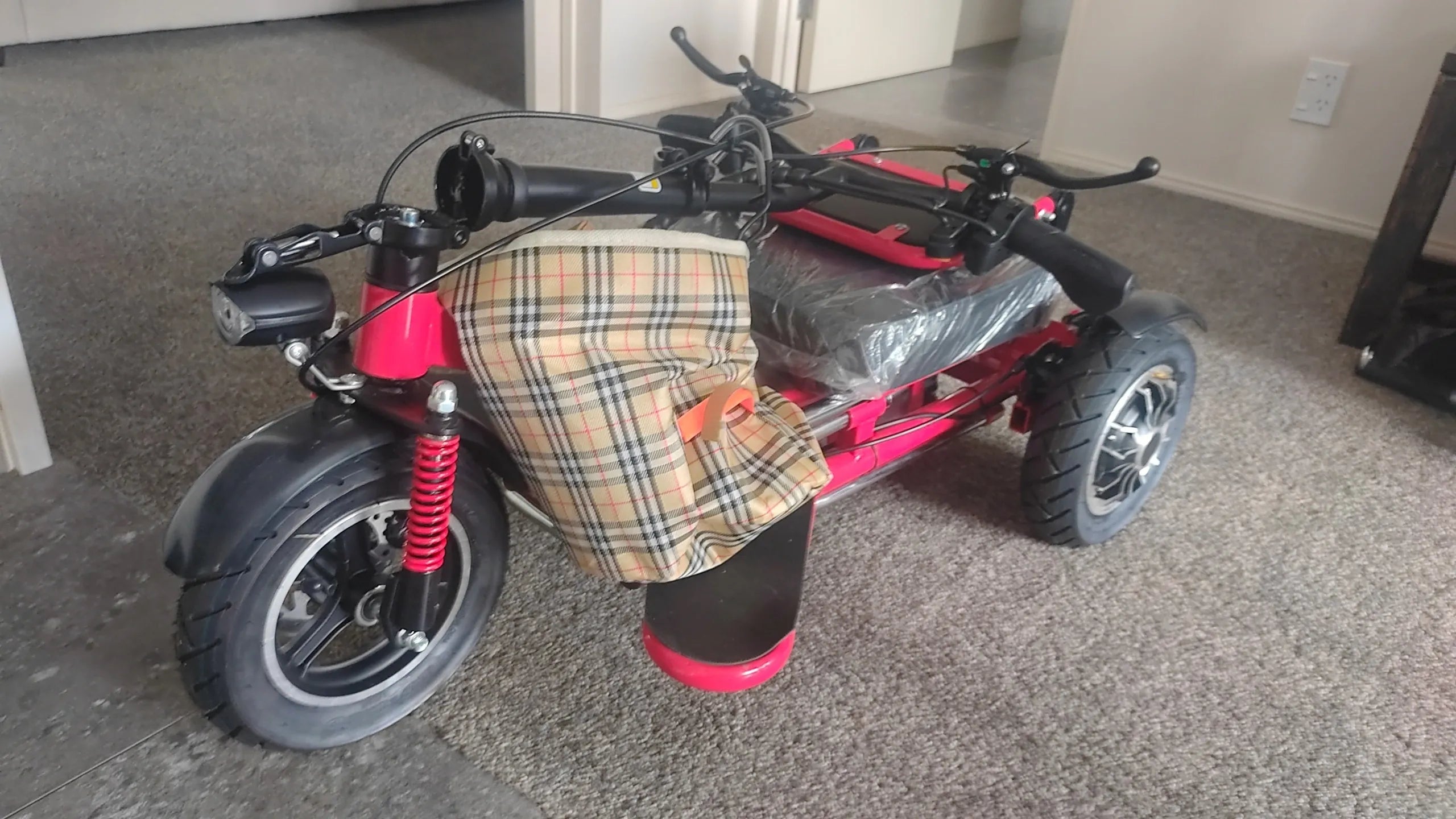 3-Wheel Mobility Scooter - Rear Wheel Drive