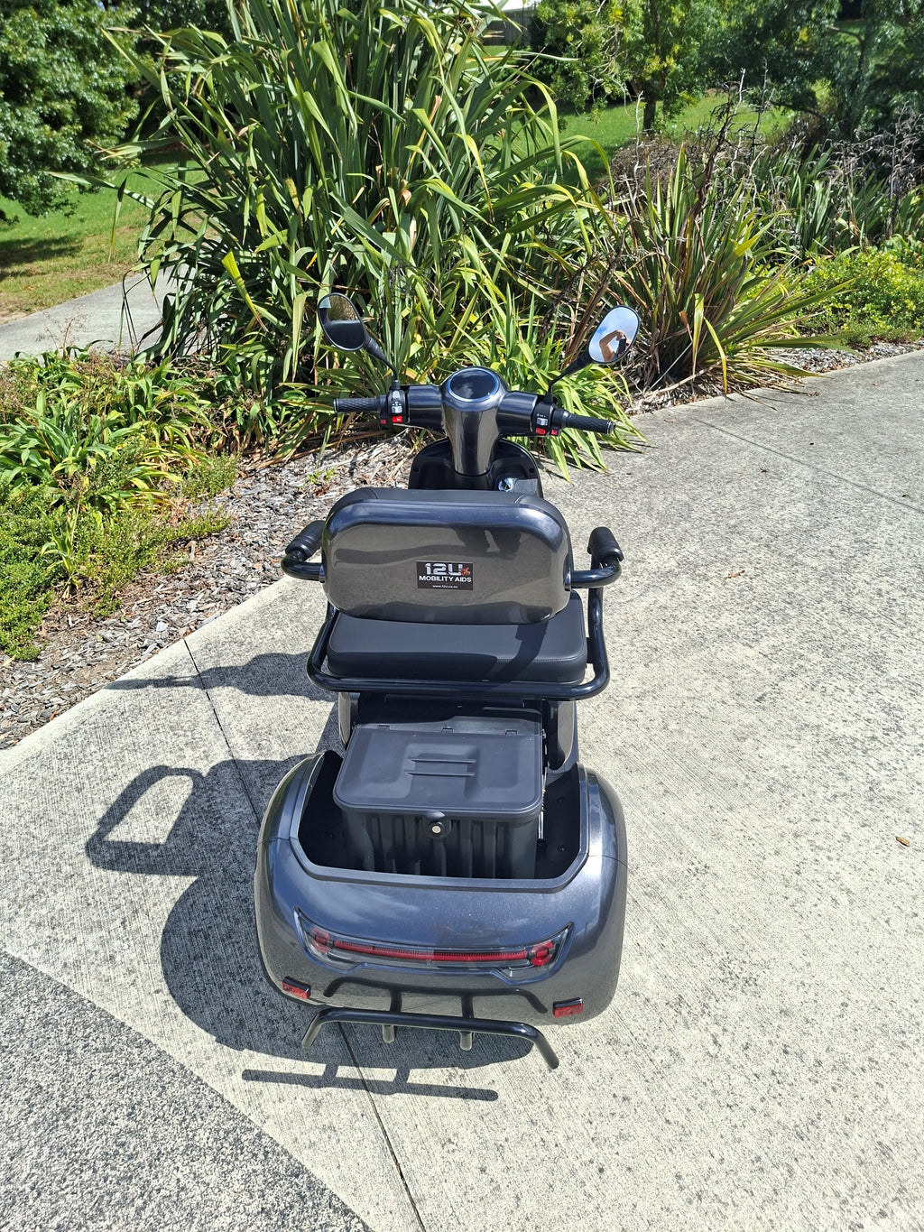 XLS 2 person capable 4Whl