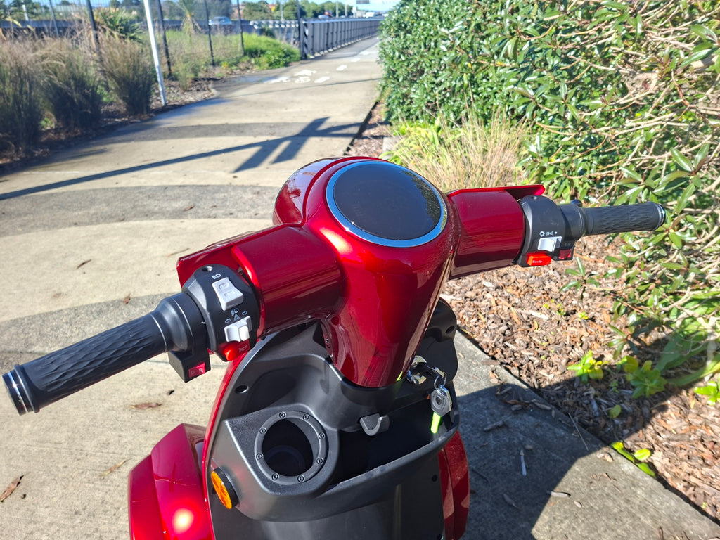 XLT 4-Wheel Golf Mob Scooter