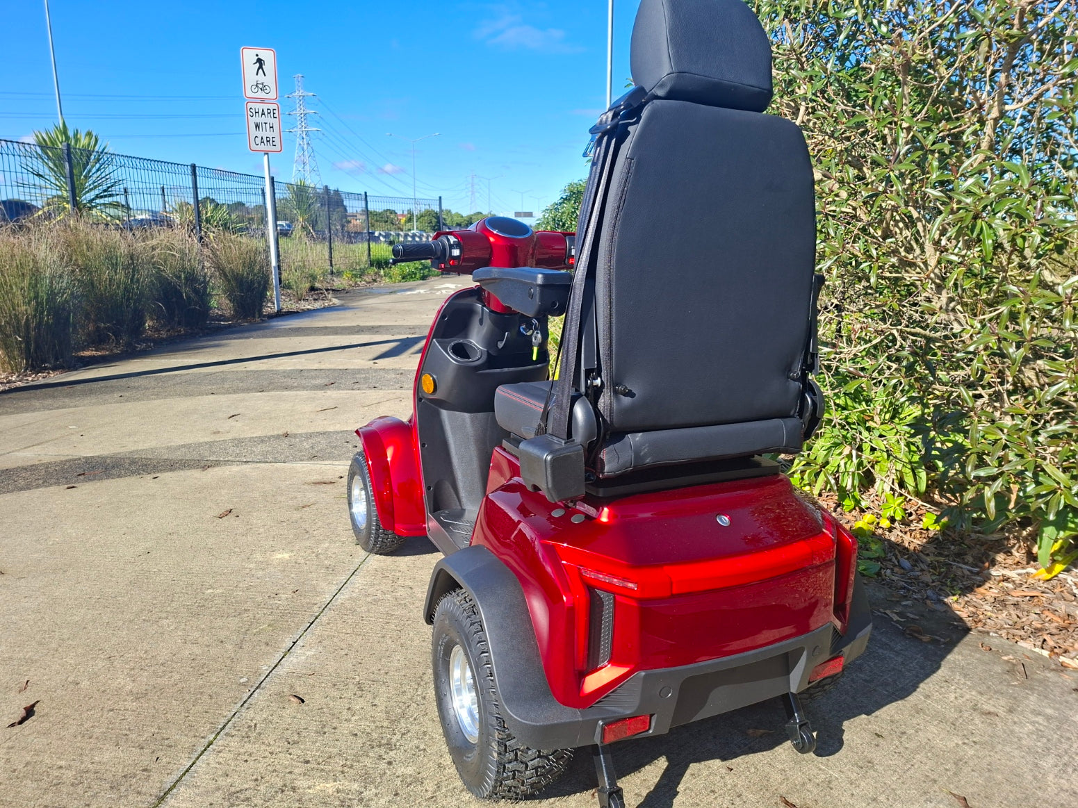 XLT 4-Wheel Golf Mob Scooter