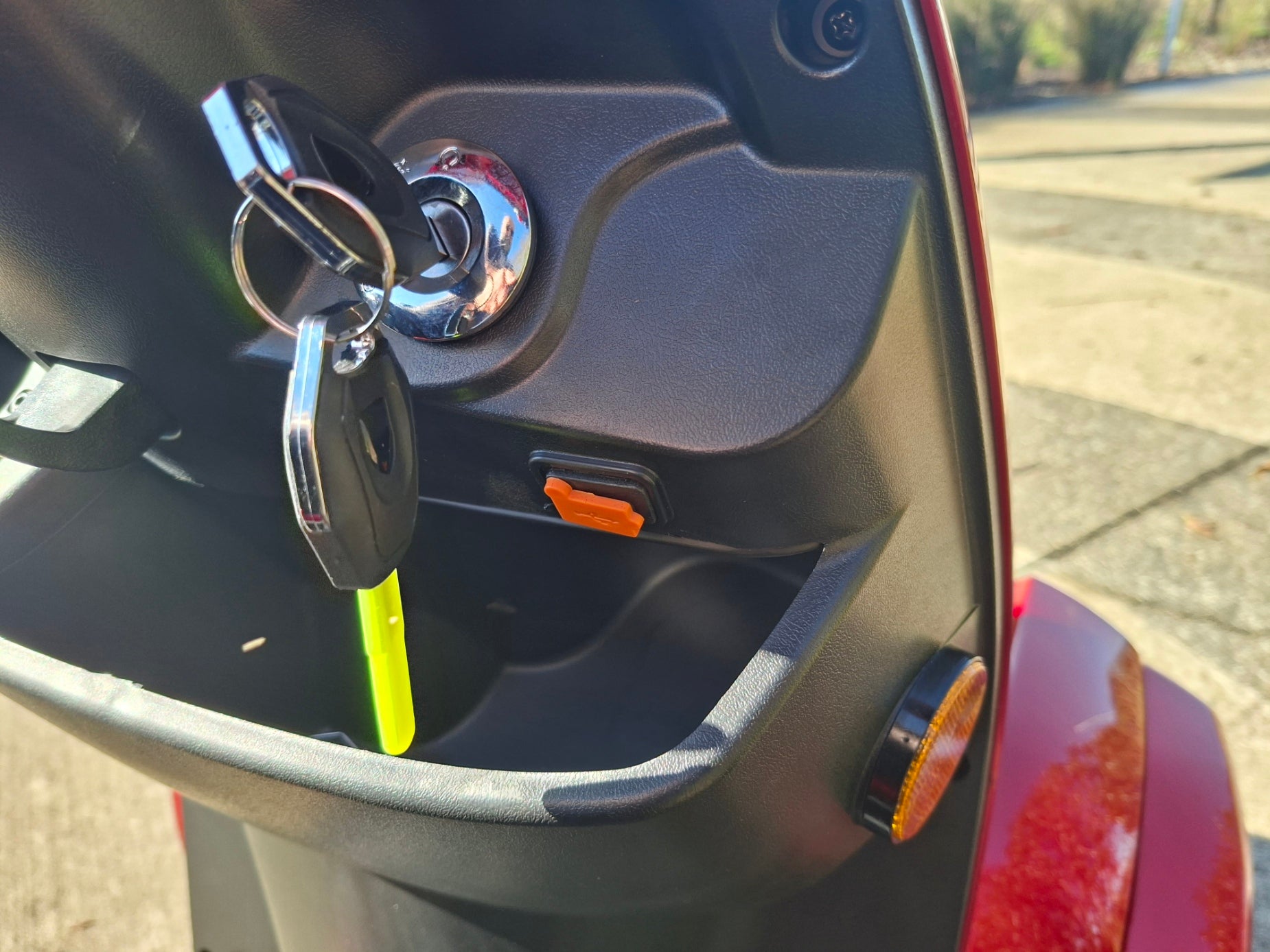 XLT 4-Wheel Golf Mob Scooter