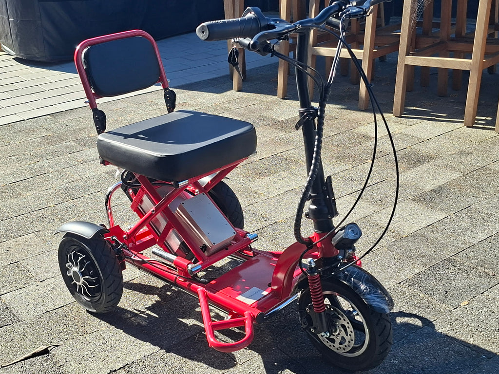 ET006C 3Whl RWD Fold-down Mob Sctr