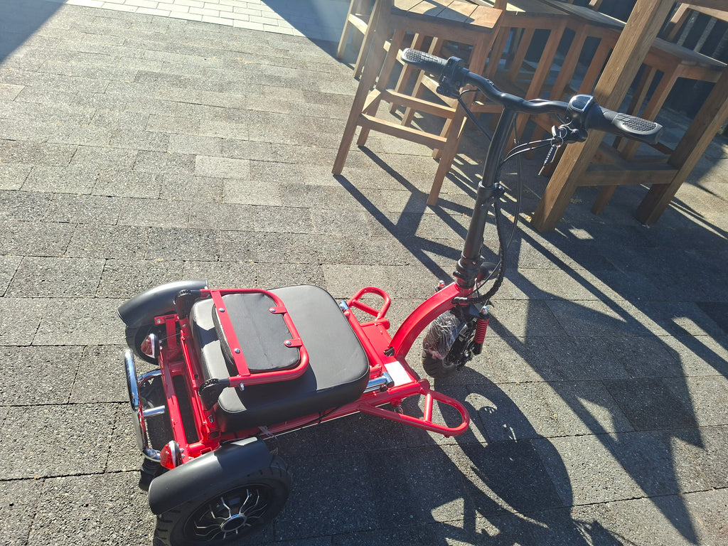 ET006C 3Whl RWD Fold-down Mob Sctr