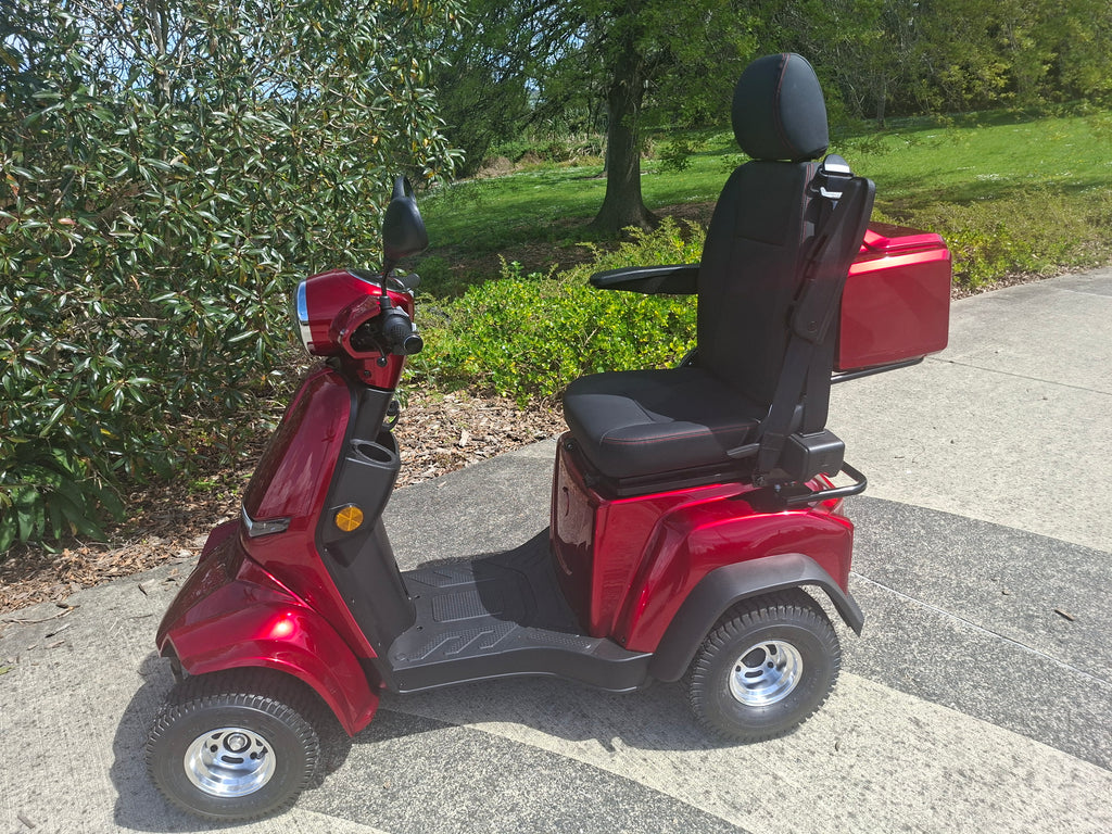 XLT 4-Wheel Golf Mob Scooter