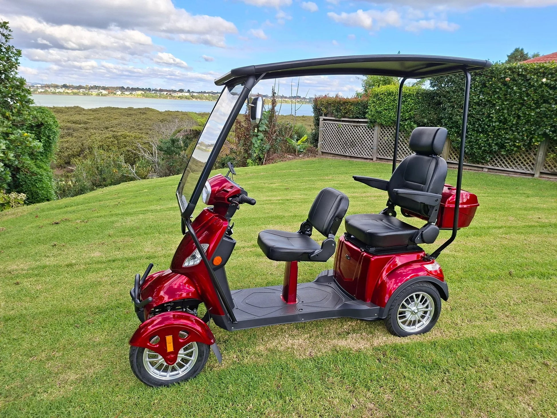 XLT 2 Person 4-Wheel (Tandem)