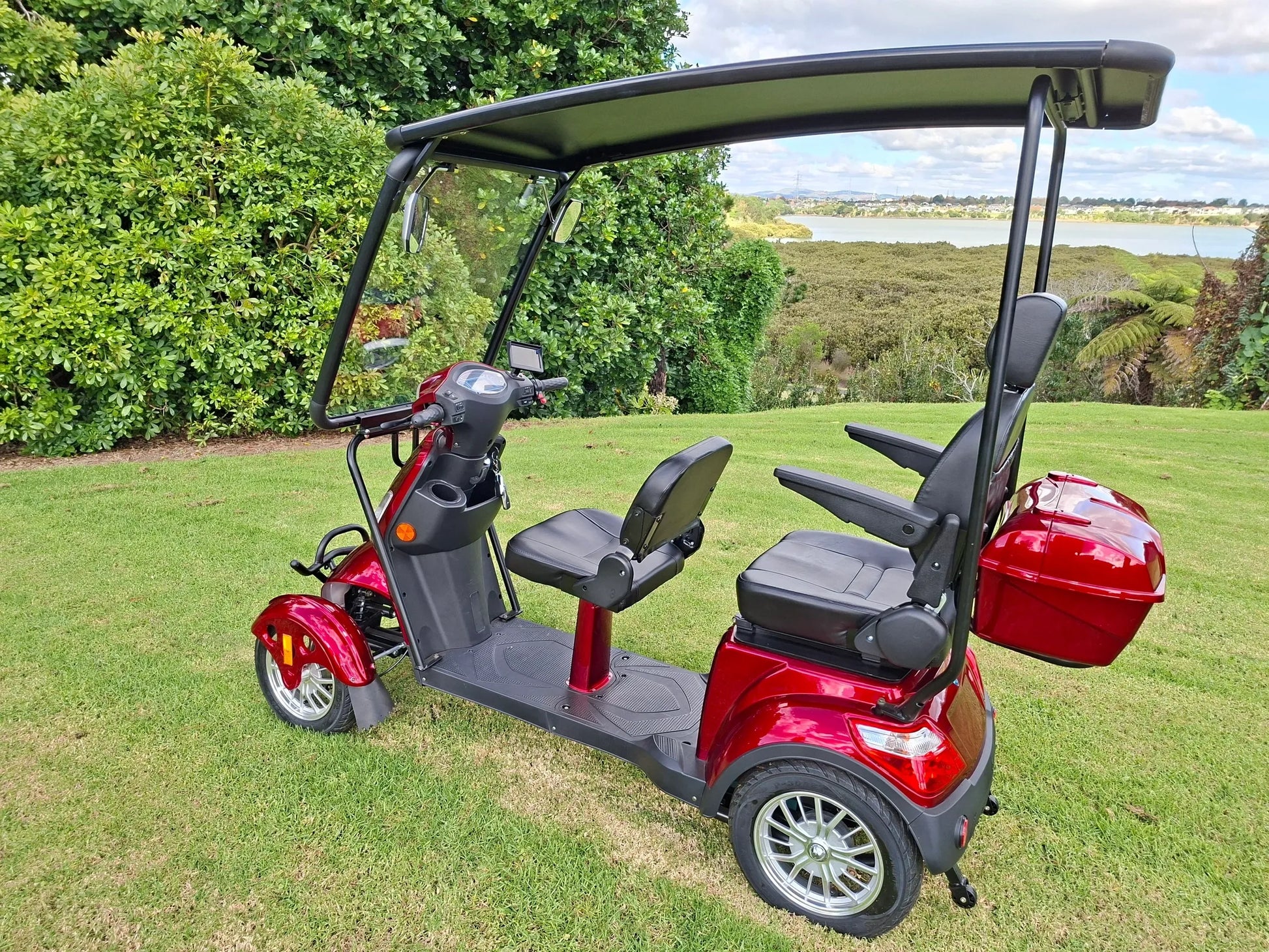 XLT 2 Person 4-Wheel (Tandem)
