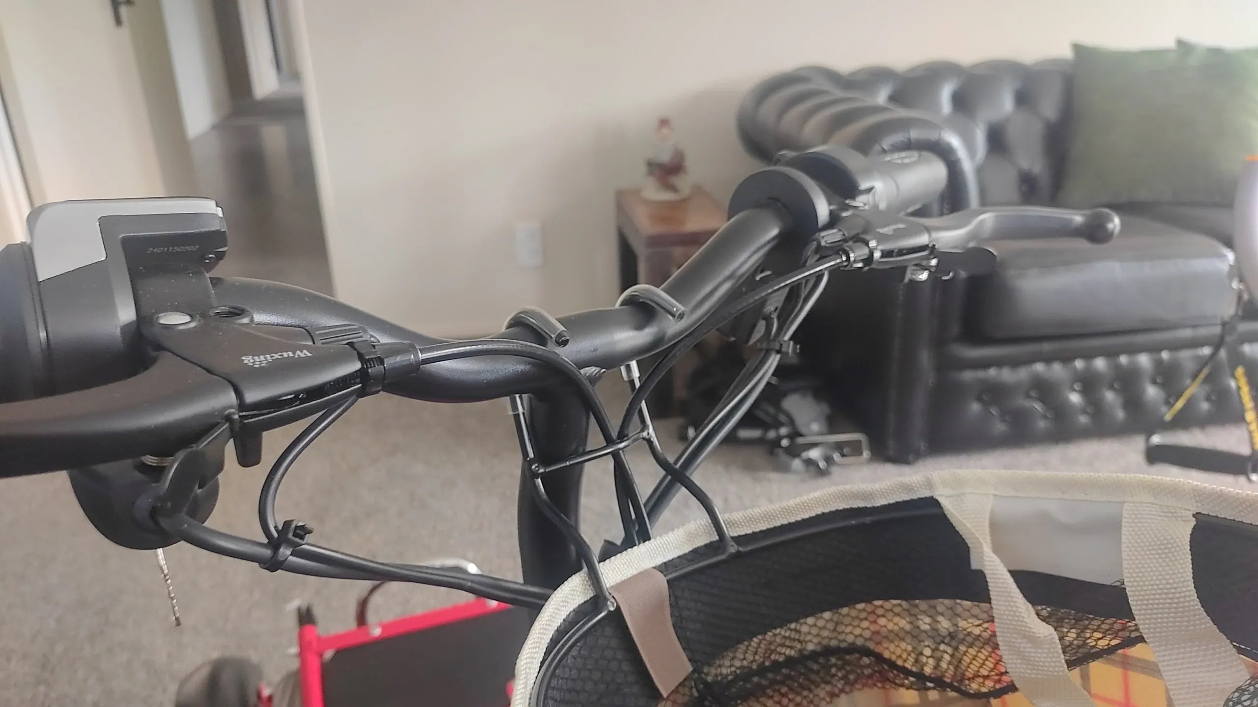 3-Wheel Mobility Scooter - Rear Wheel Drive