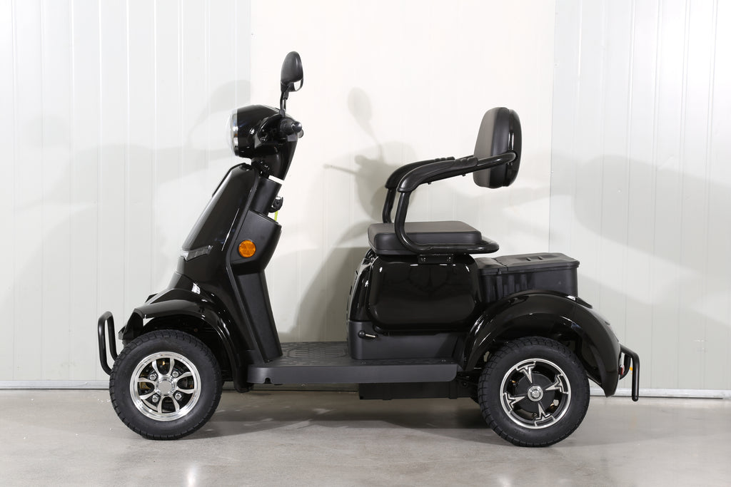 XLS 2 person capable 4Whl