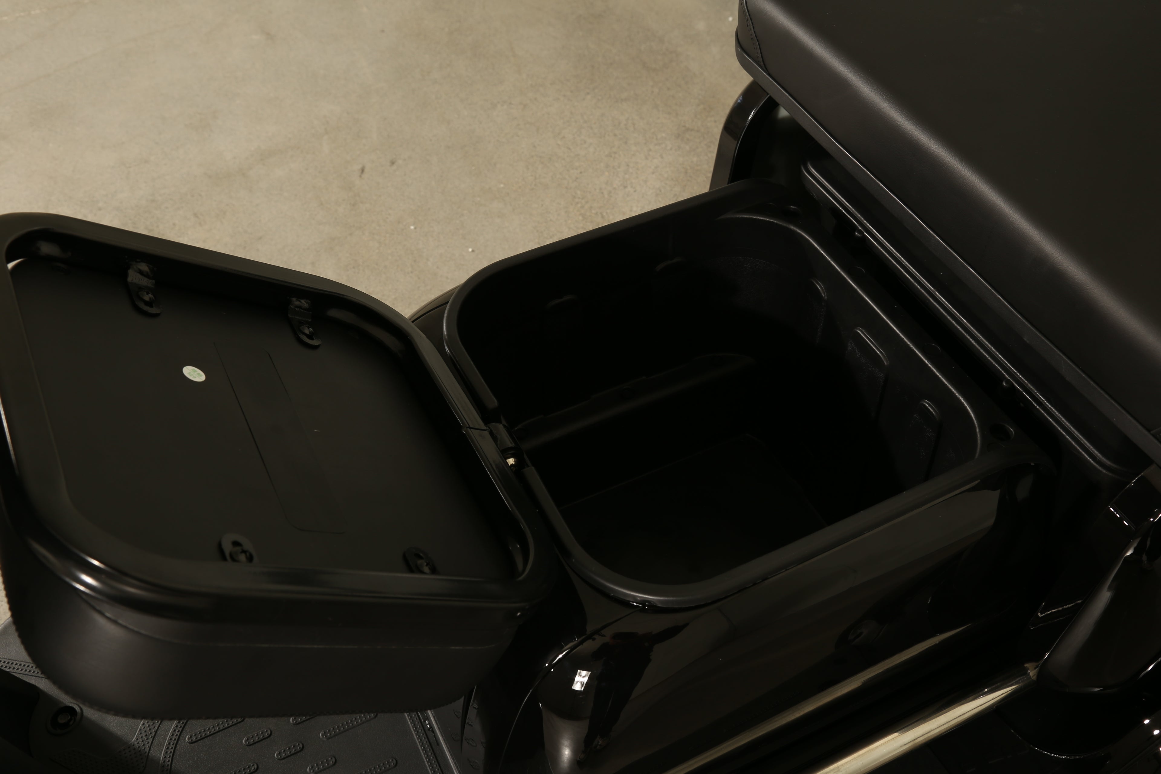 XLS 2 person capable 4Whl