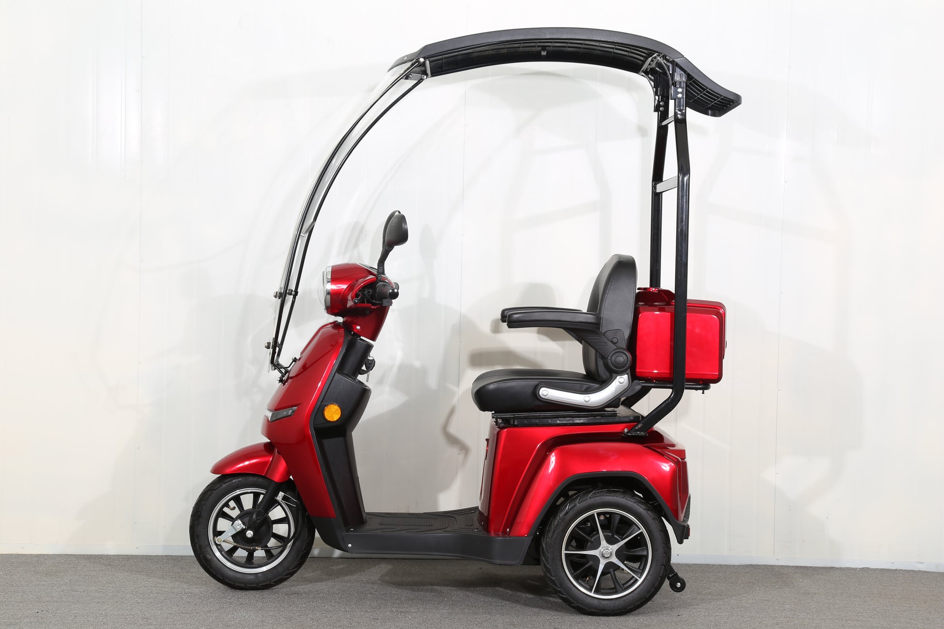 XLT 3Whl Mobility Scooter Screen & Roof