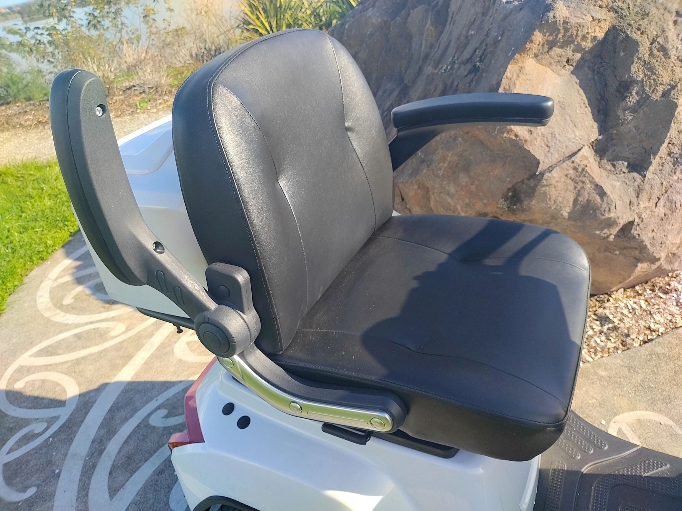 XLT 4-Wheel Mobility Scooter