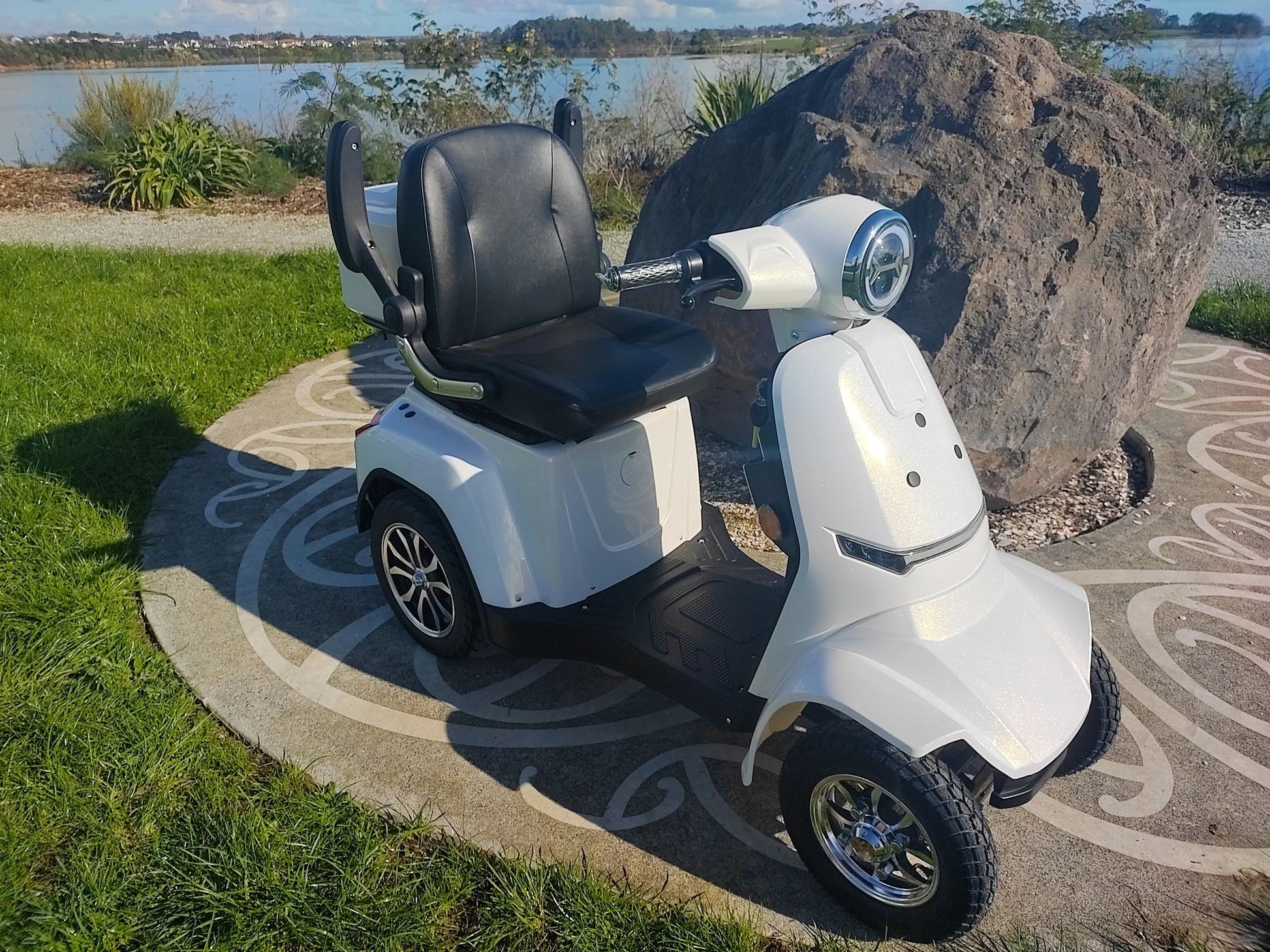XLT 4-Wheel Mobility Scooter