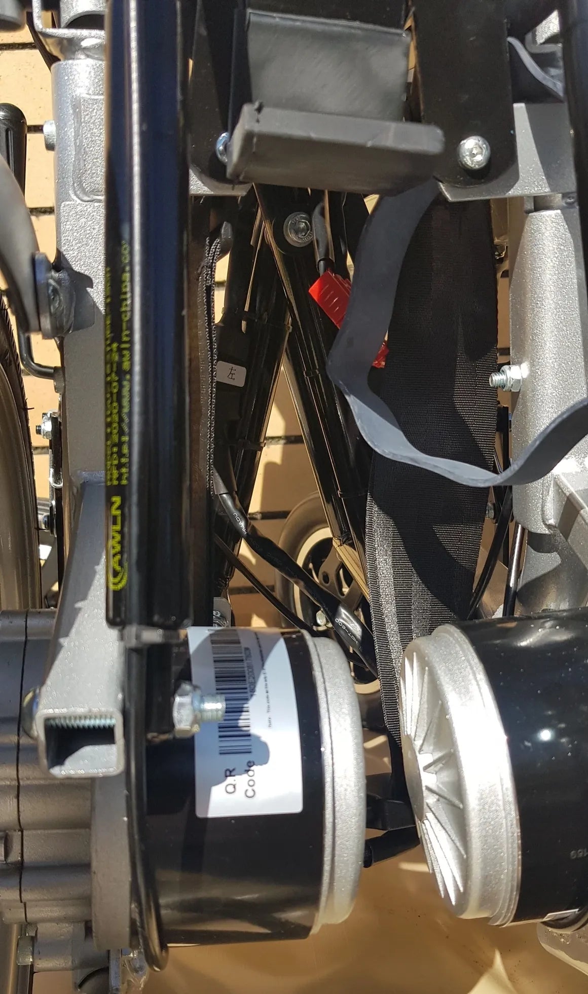 BME1022 Reclining Fold-up Electric Wheelchair