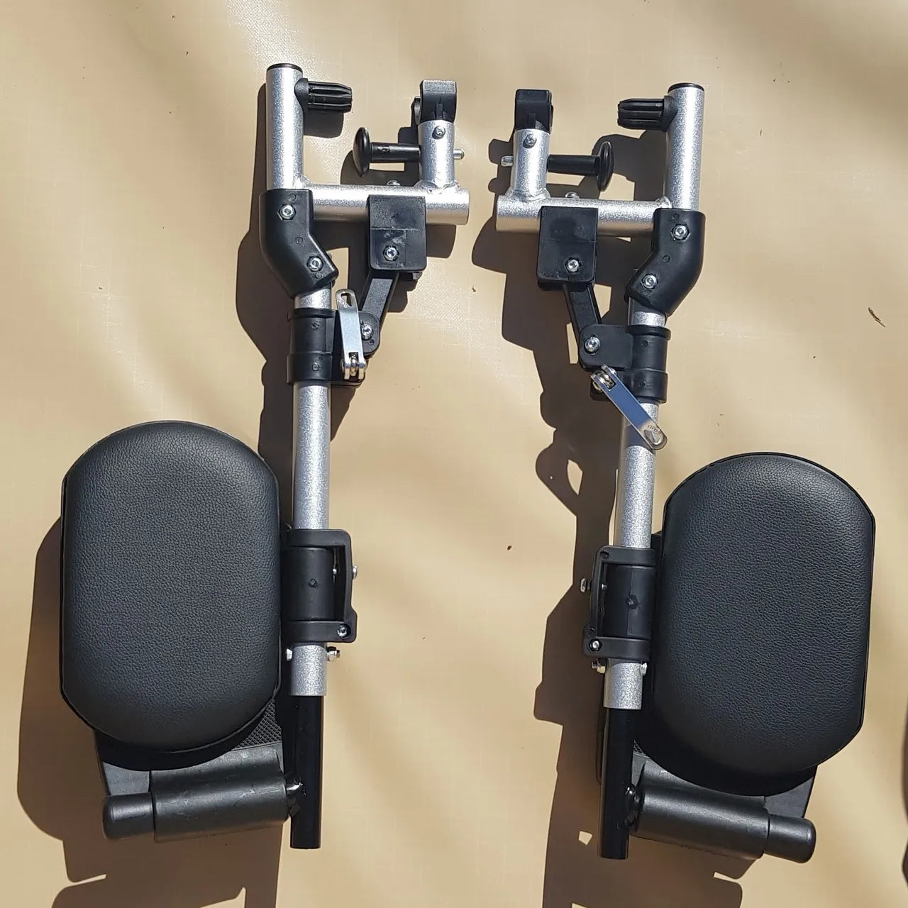 BME1022 Reclining Fold-up Electric Wheelchair